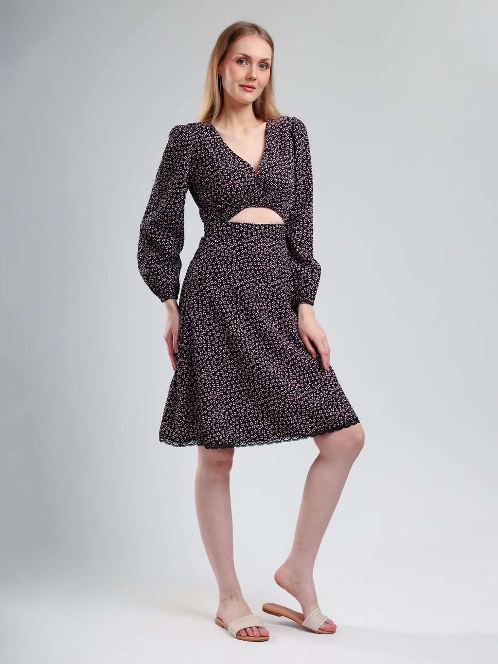 Cory Edge Santorini long sleeve V neck dress