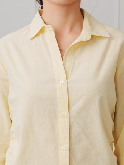 COLLERED V NECK BUTTON SHIRT