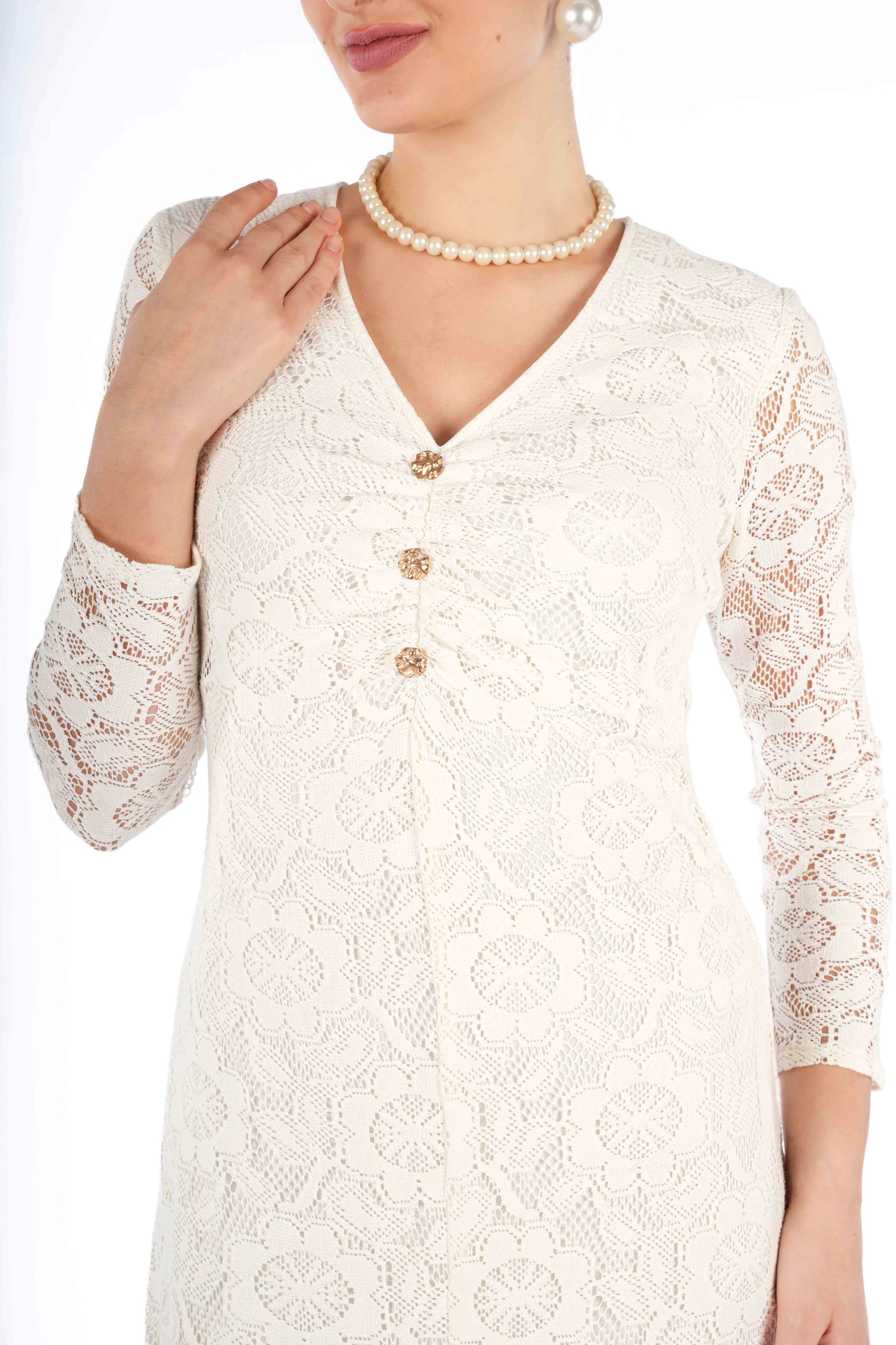 Leyna Off White Floral Cotton Nylon Fitted V-Neck Full Sleeve Top