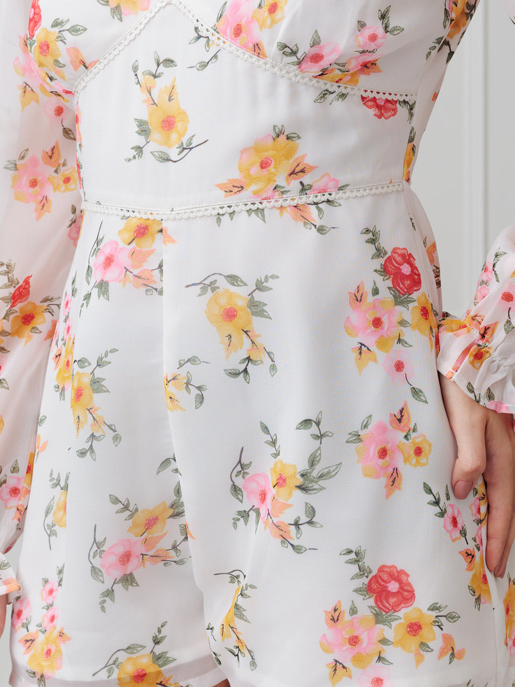 FLOREVIA LACE JUMPSUIT