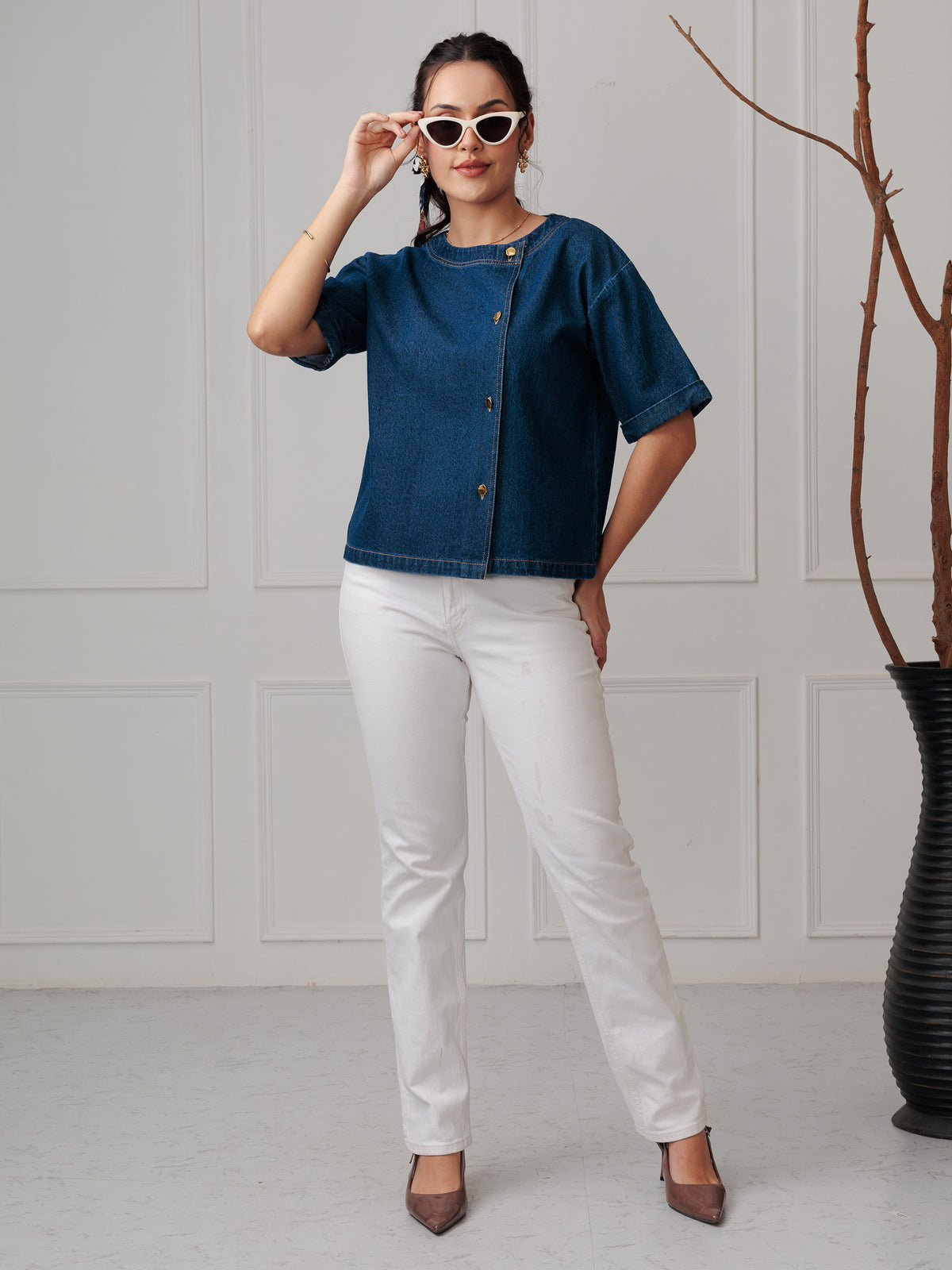 SIDE BUTTON  SHORT SLEEVE TOP