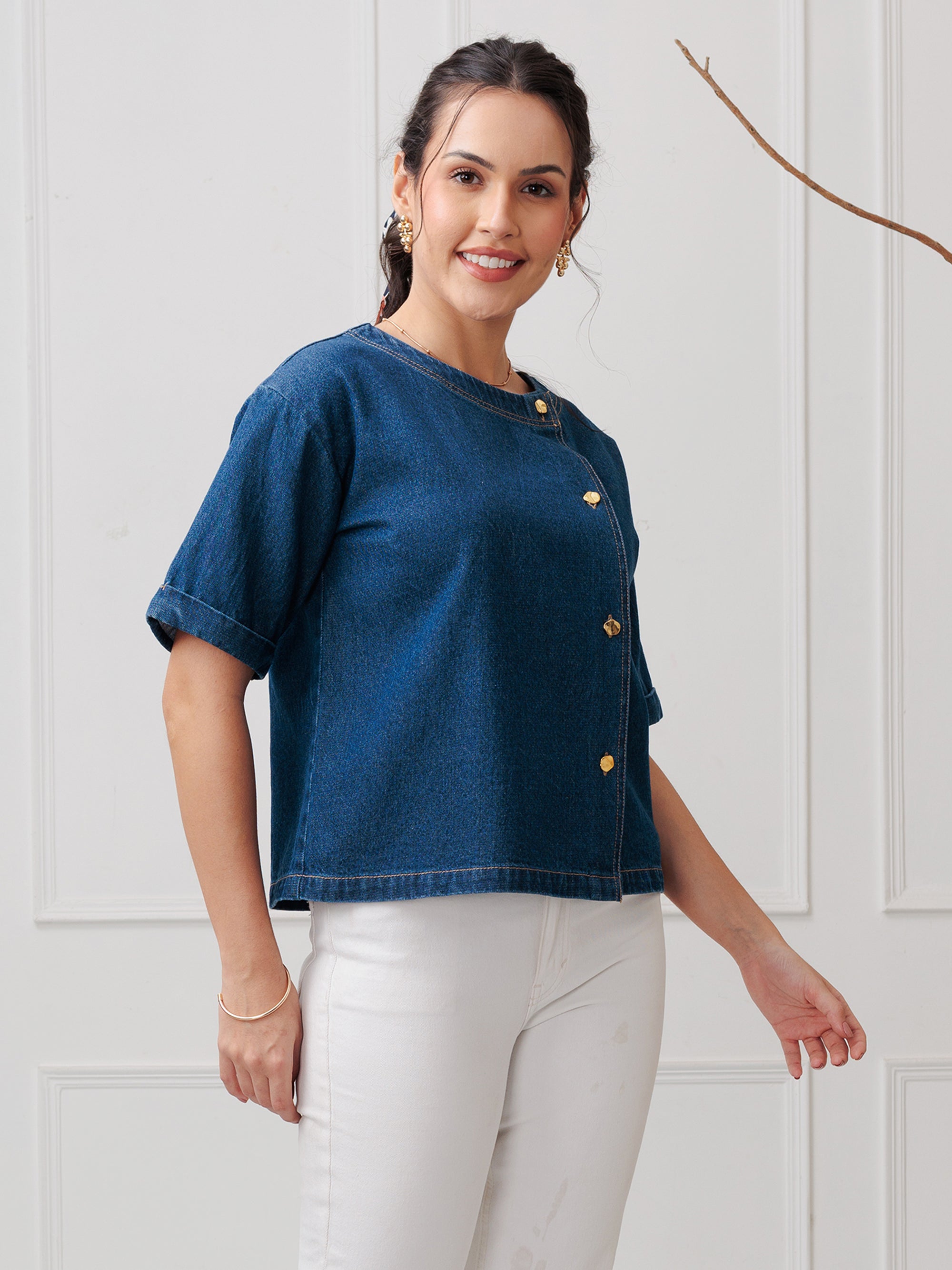 WOMEN ROUND NECK TOP